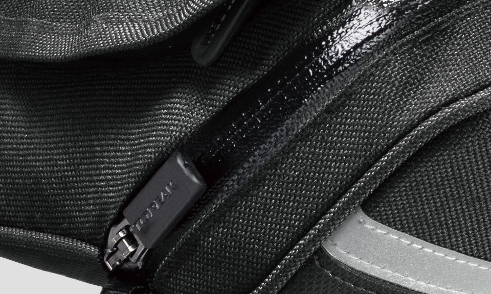 Topeak Aero Wedge Pack DX Small Seat Bag 5 Topeak Aero Wedge Pack DX Small Seat Bag - Image 3