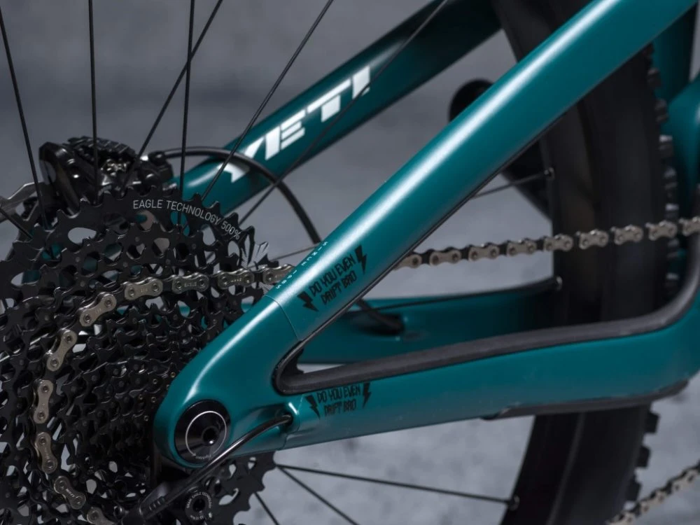 Dyedbro Clear Black Logo Matt 6 Dyedbro Clear Black Logo Matt - Image 4