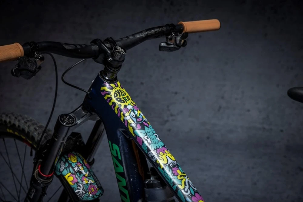 Dyedbro Victor Brousseaud Color Matt 3 Dyedbro Victor Brousseaud Color Matt