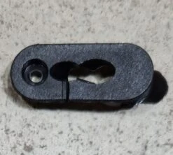 Giant Internal Cable Routing Port Plug (2 Hole 4.2mm/5.2mm)